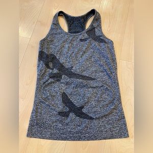 Women’s charcoal Oiselle tank